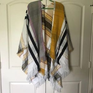 Mixit Poncho Cape